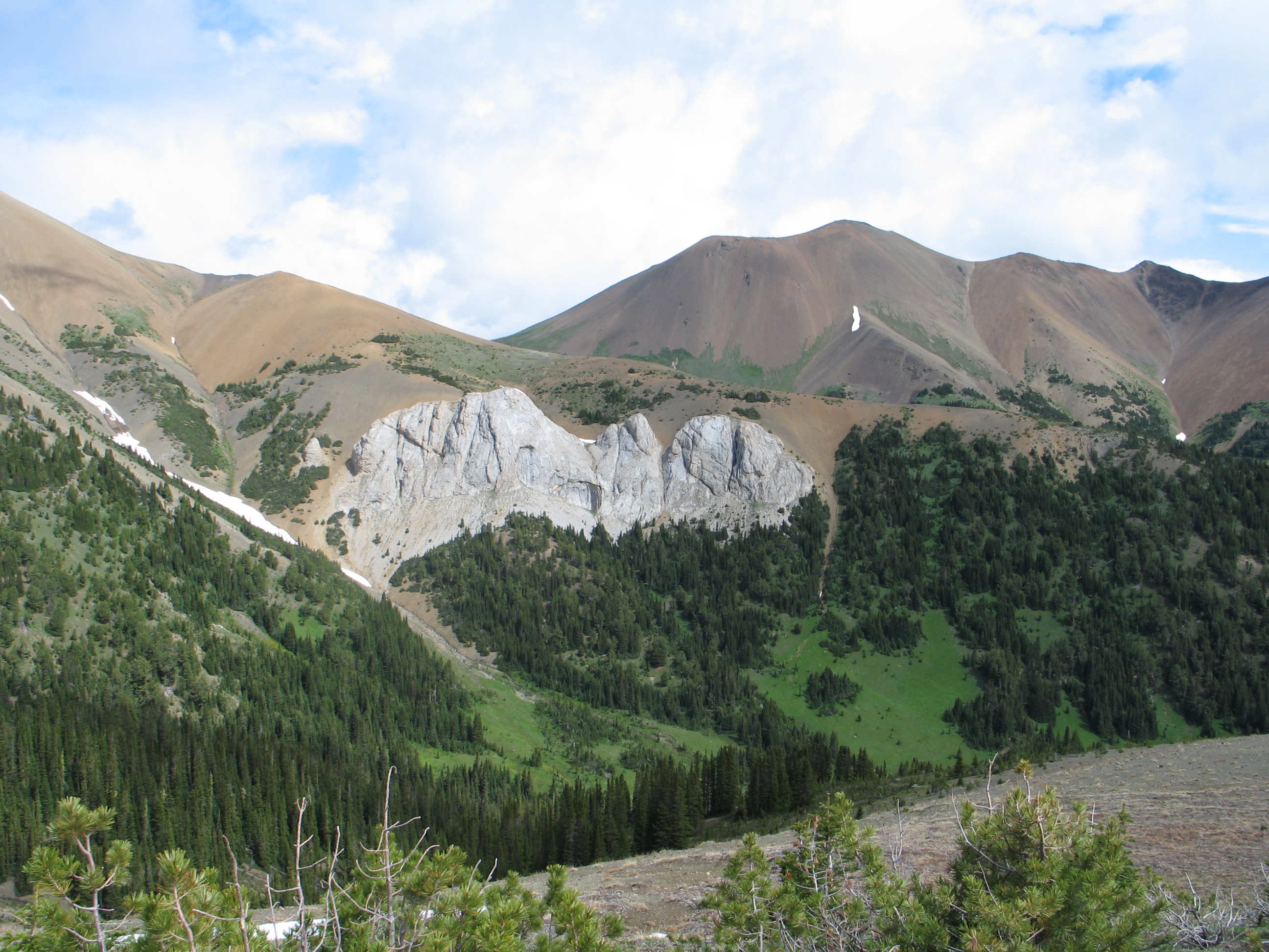 A typical view in the Chilcotin Ark: sandy shale mountain tops